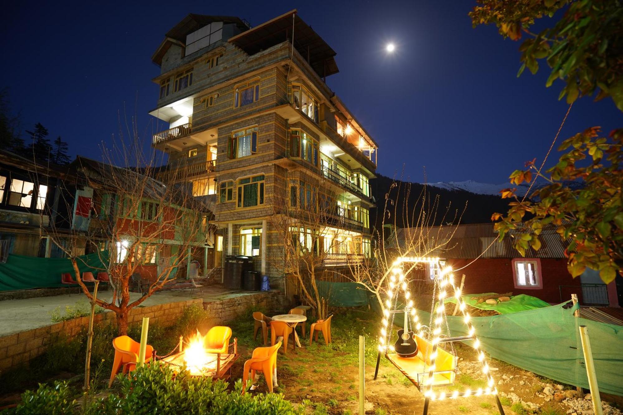 Woods Villa Cottages Manali - 1,2,3,4 Cottages & Villas Available In Manali With Scenic Mountain View Dış mekan fotoğraf