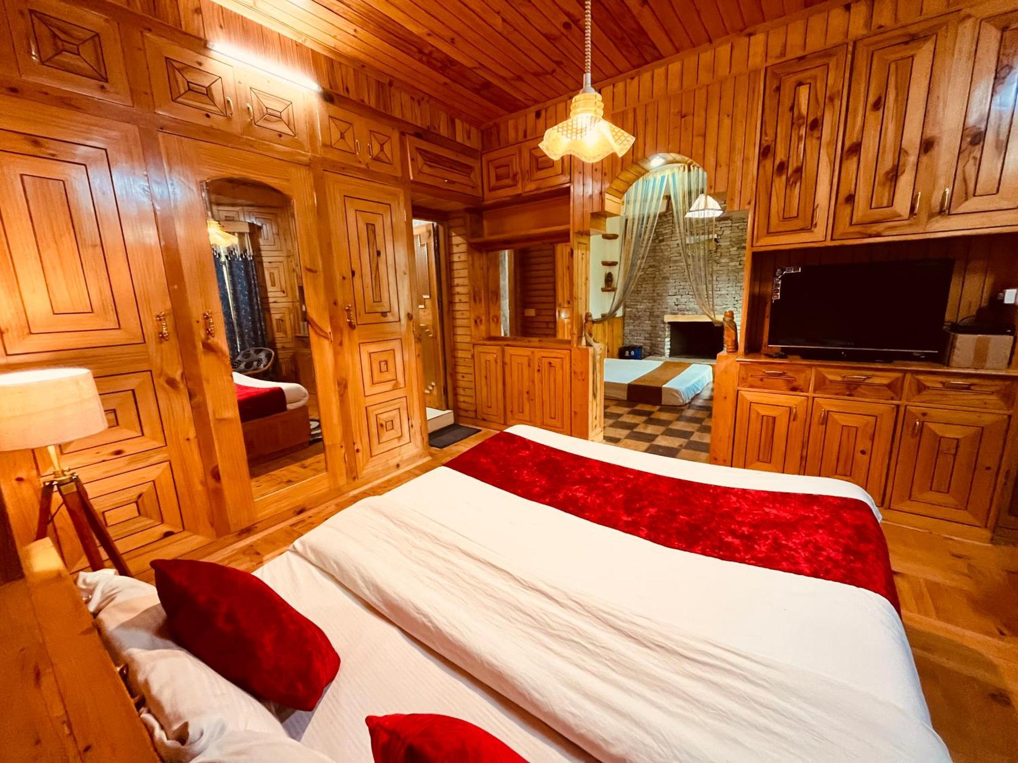 Woods Villa Cottages Manali - 1,2,3,4 Cottages & Villas Available In Manali With Scenic Mountain View Dış mekan fotoğraf