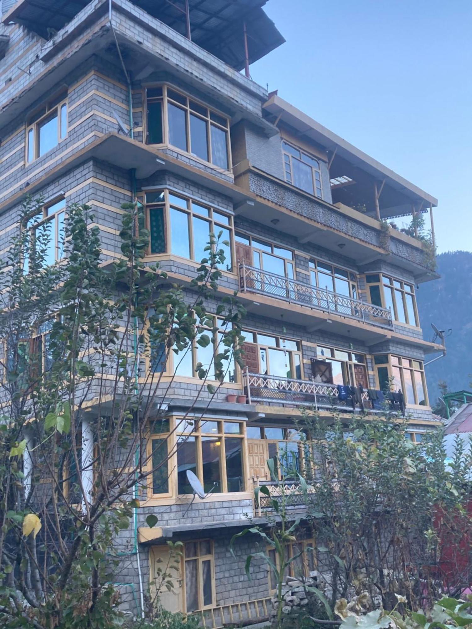 Woods Villa Cottages Manali - 1,2,3,4 Cottages & Villas Available In Manali With Scenic Mountain View Dış mekan fotoğraf